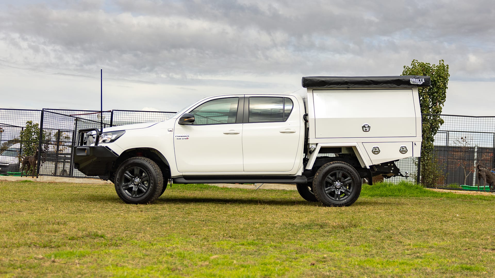 GWIC Toyota Hilux Contractor Service Body-2