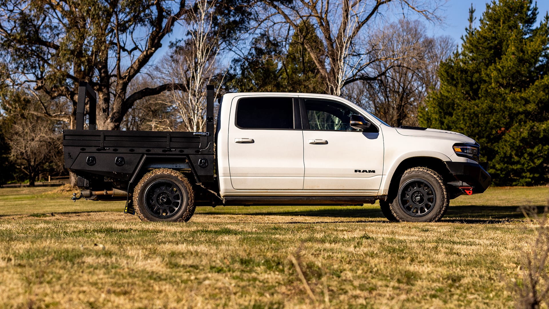 37. Ram 1500 Premium Canero Aluminium Tray-2