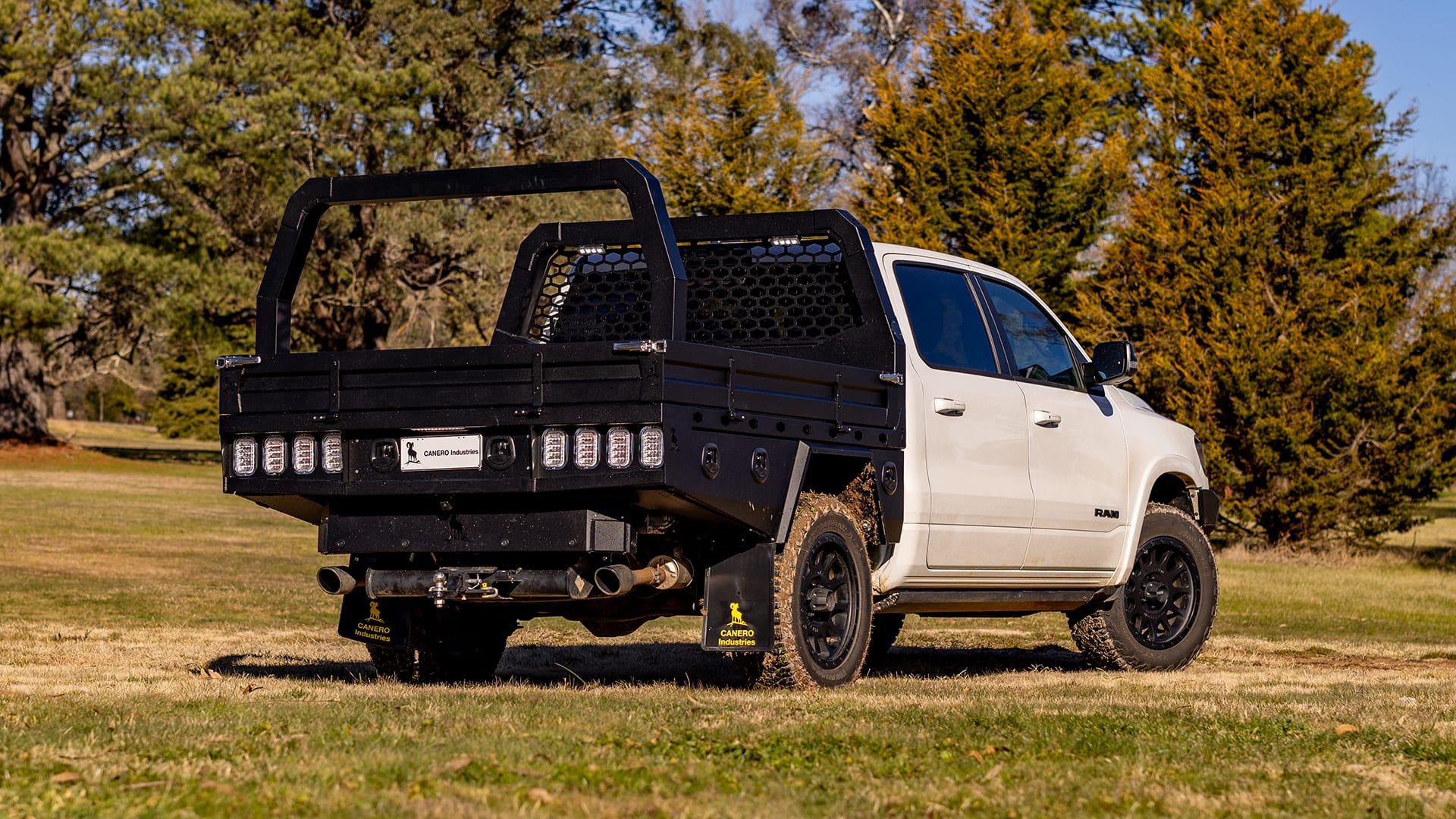 37. Ram 1500 Premium Canero Aluminium Tray-1
