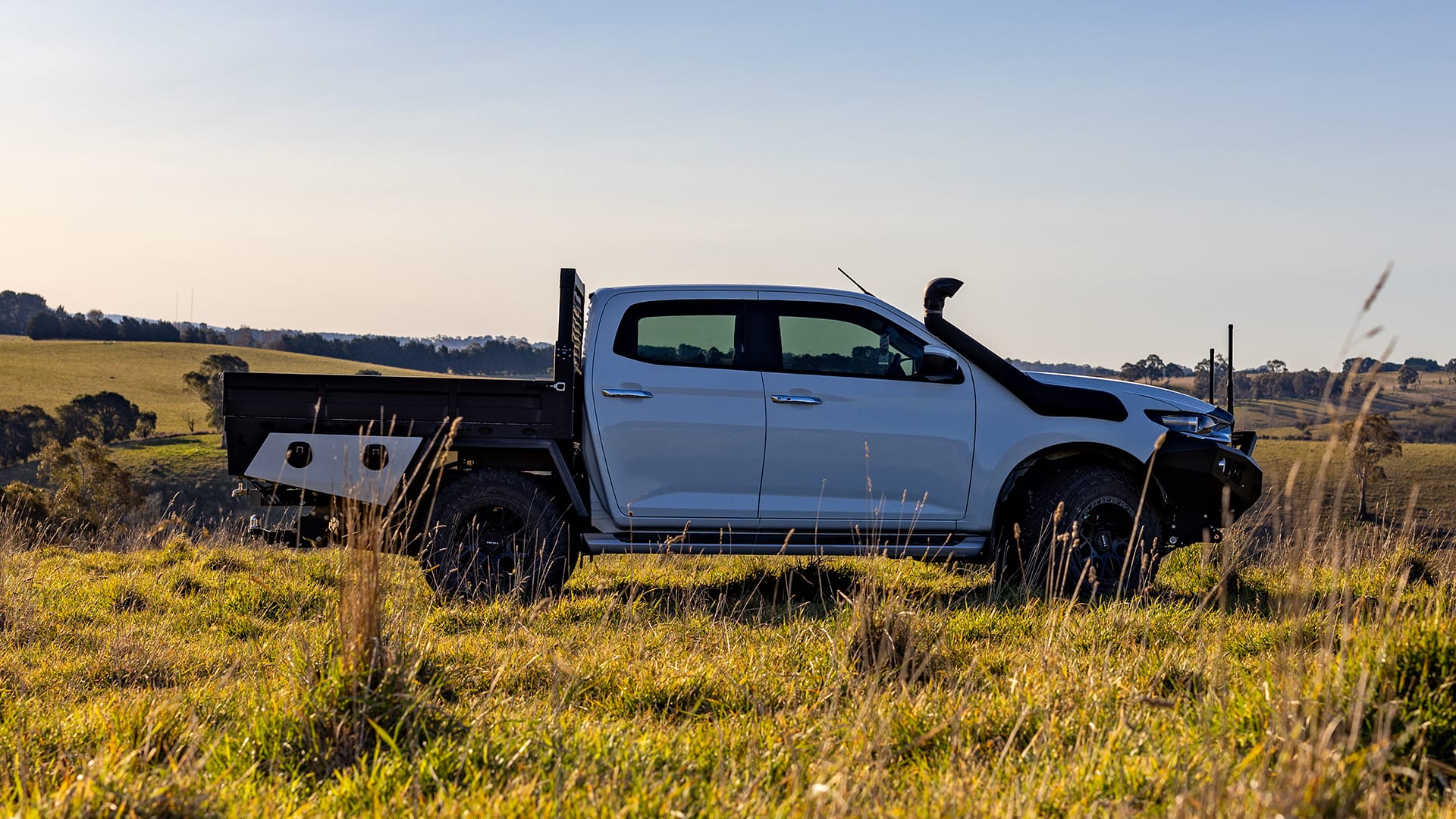 38. Mazda BT50 Premium Canero Aluminium Tray-2