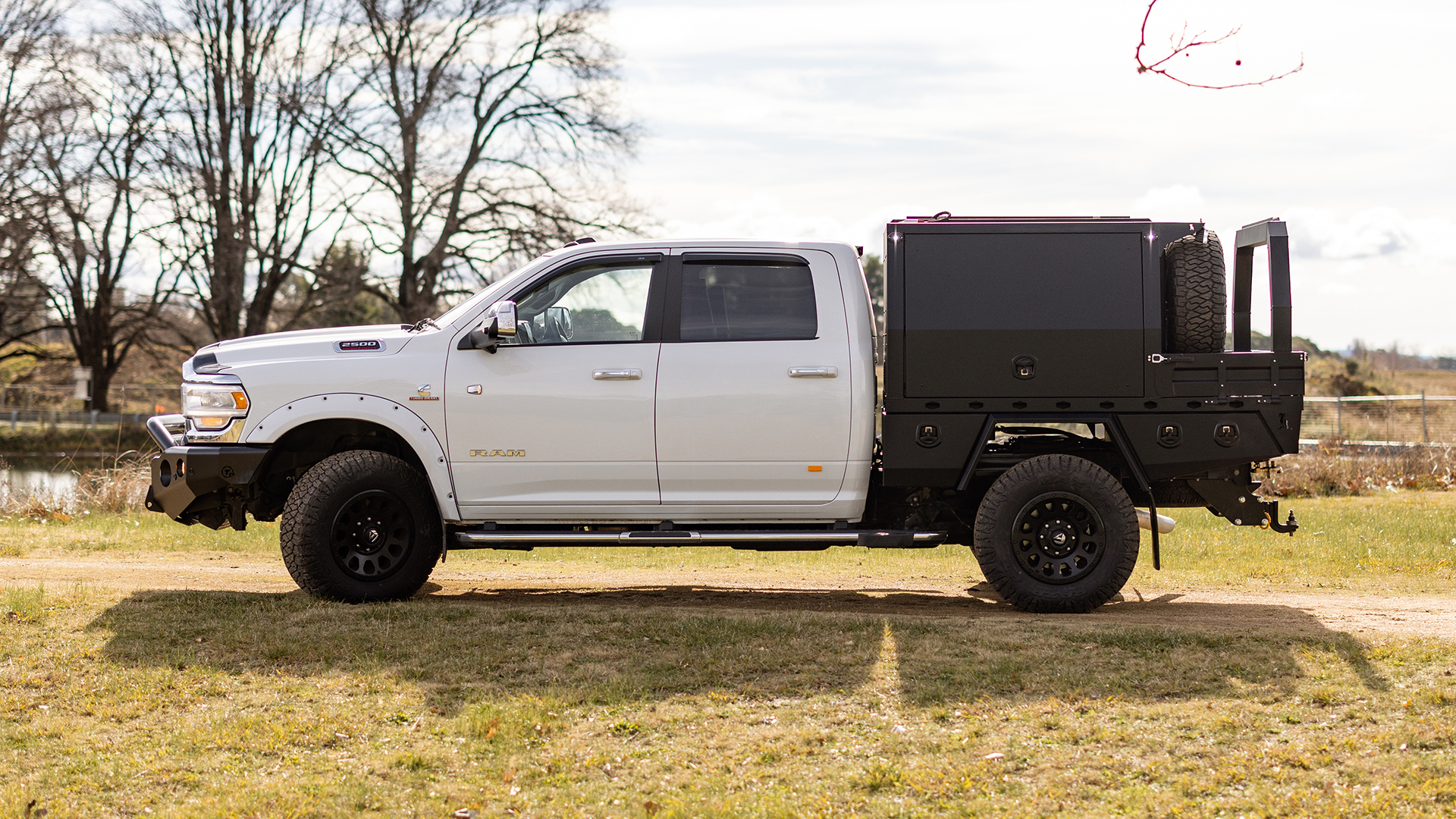 28. Ram 2500 Premium Canero Tray & Canopy-2