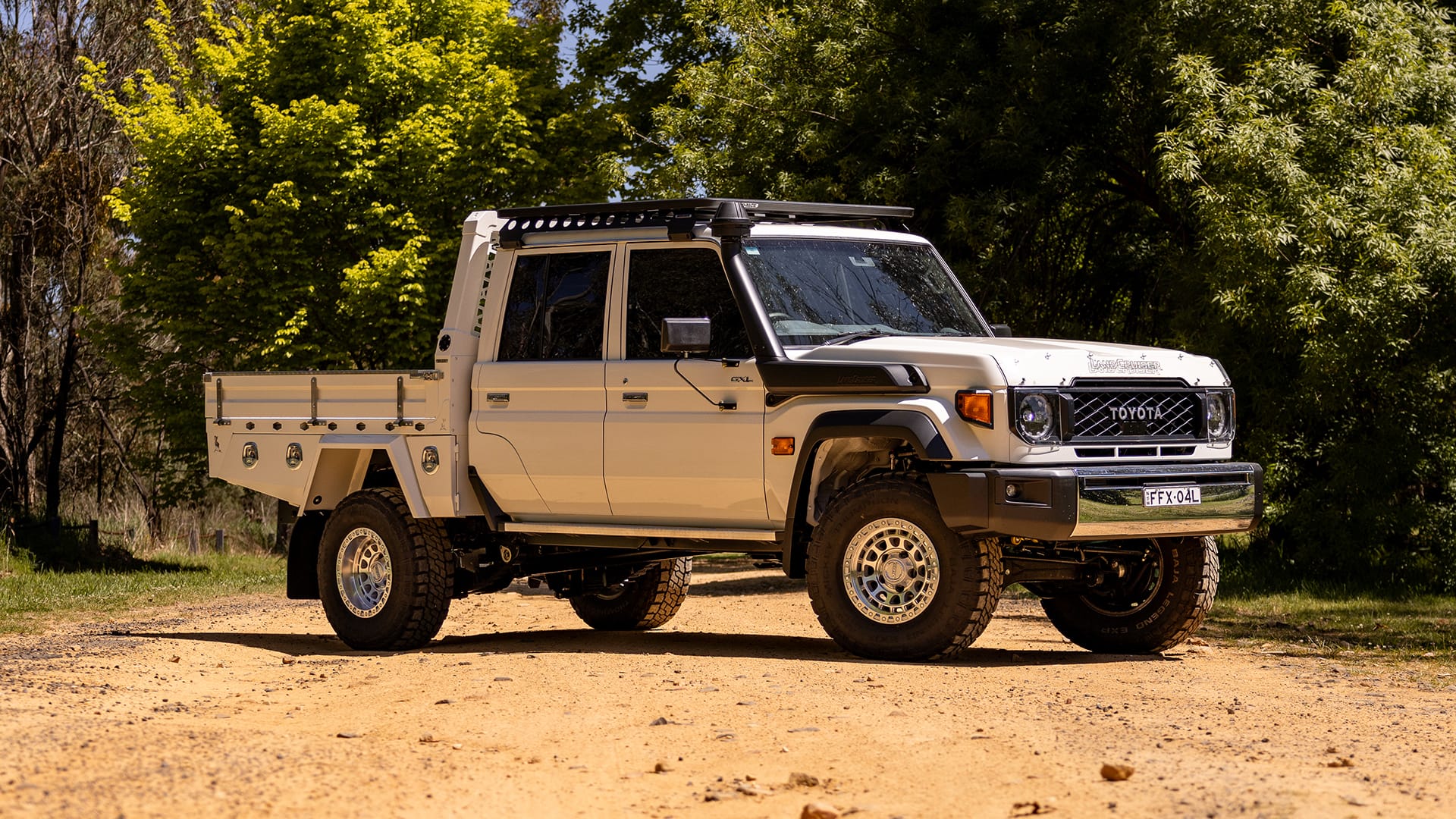 47. 79 Series Landcruiser Canero Gen 2 alloy tray-3