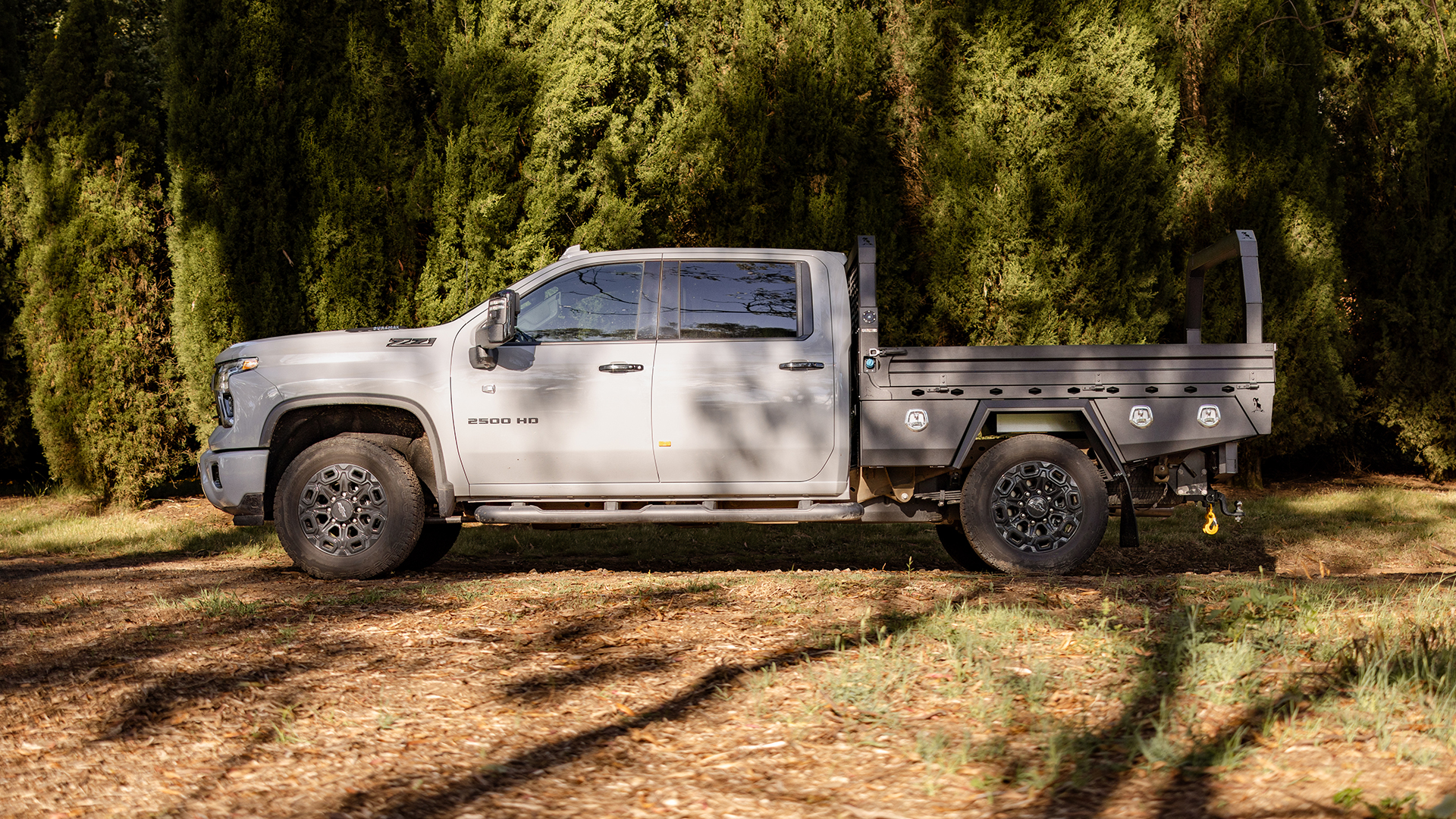 52. Silverado 2500HD Premium Canero Aluminium Tray-2