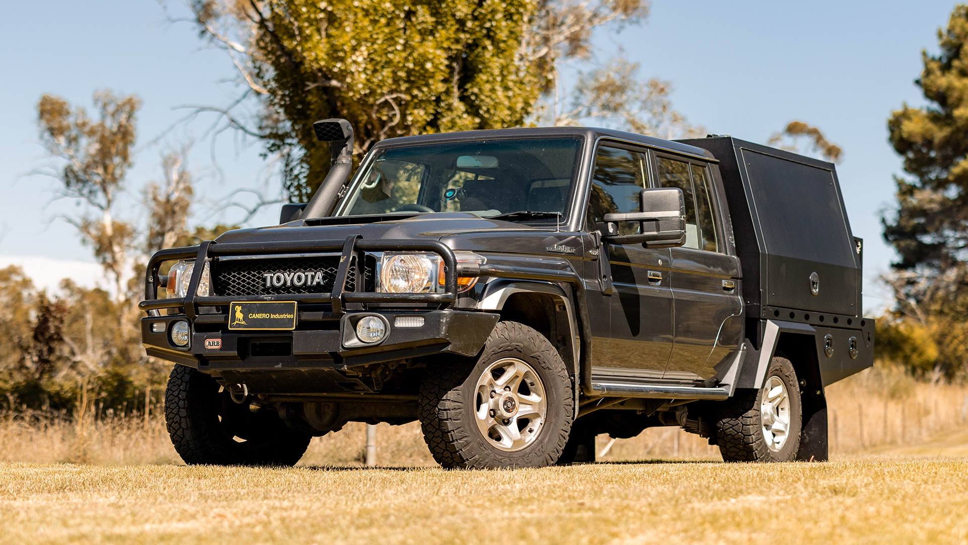 LandCruiser Premium Canero Aluminium Service Body. - Canero Industries