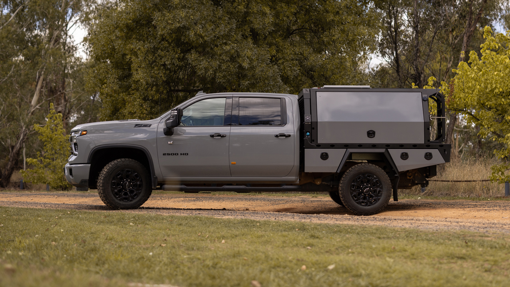 Silverado 2500 Tray & Canopy - Canero Industries