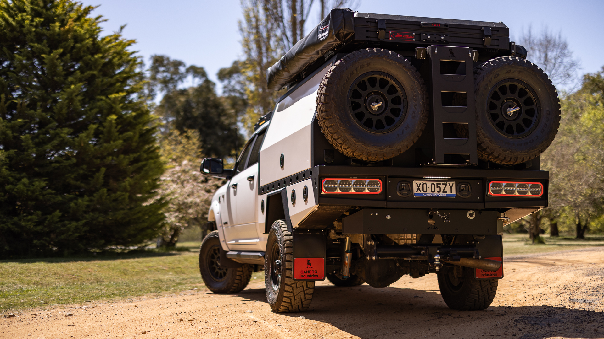 GWIC Hilux Contractor Service Body - Canero Industries