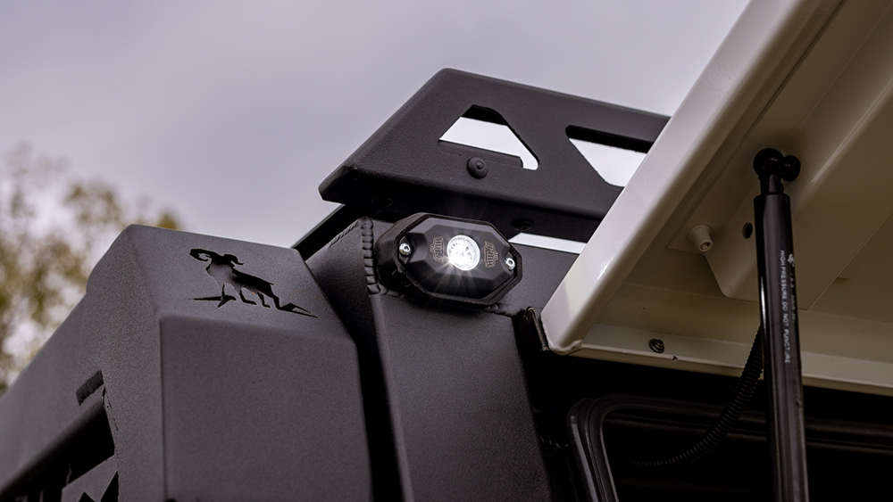 Silverado 2500 Tray & Canopy - Canero Industries