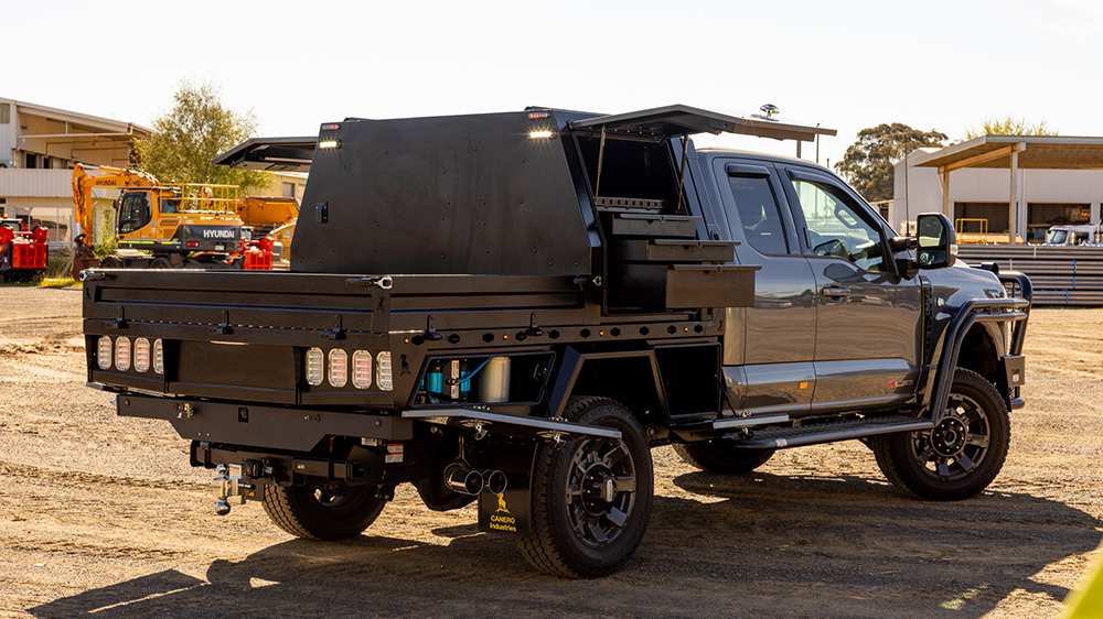 Ford F350 premium alloy tray & canopy - Canero Industries