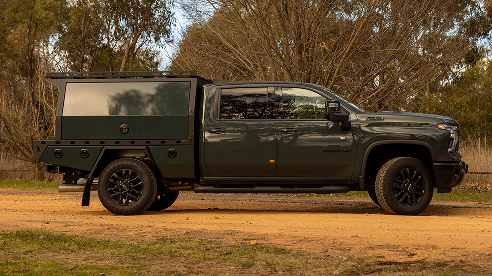 Silverado 2500 HD Premium Tray & Canopy